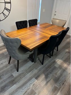 ‼️Free Delivery‼️ Table & 6 Chairs