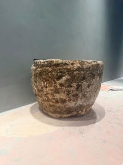 Round Limestone Planter