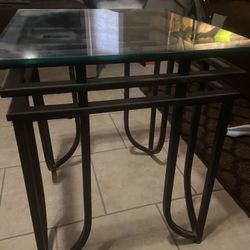 Metal End Tables With Glass Top 