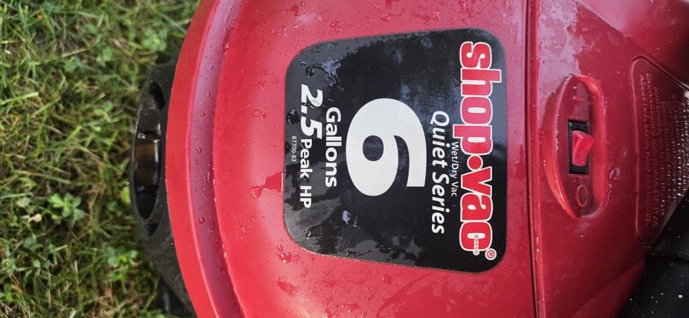 Shop Vac Vacuum Cleaner 5 Gallon 2.5 Horse Power