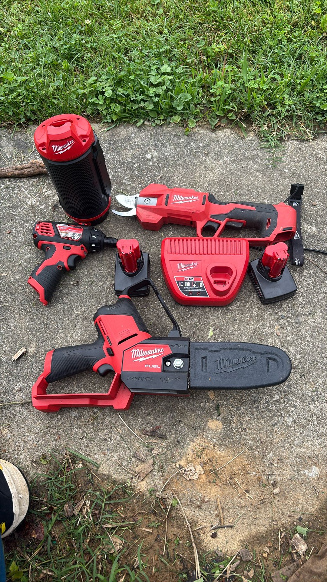 milwaukee M12 lot