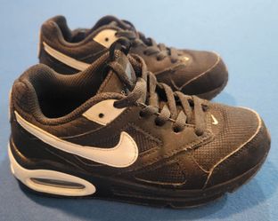 Nike Air Max Low-Top Sneakers Black White