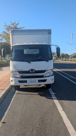 2017 hino