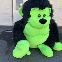 Plush GIANT GORILLA 