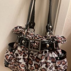 Wilson’s Leather Purse 