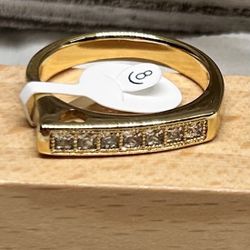 Elegant Gold Plated zirconia Band