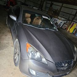 2010 Genesis Coupe Interior Part Out