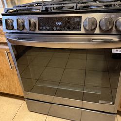 LG Gas Stove