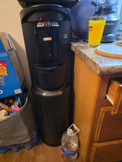 Primo Bottom Load Water Dispenser – Hot & Cold Water Cooler