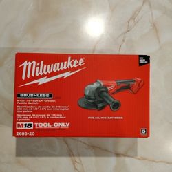 M18 Milwaukee Lithium-Ion Brushless Cordless 4-1/2 in./5 in. Grinder w/Paddle Switch (Tool-Only)
