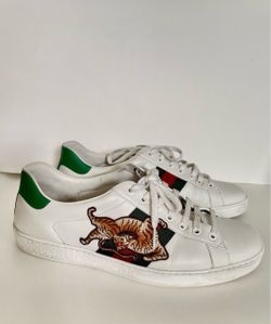 Men's Gucci Ace Tiger Leather Low-Top Sneakers with Green Heel and