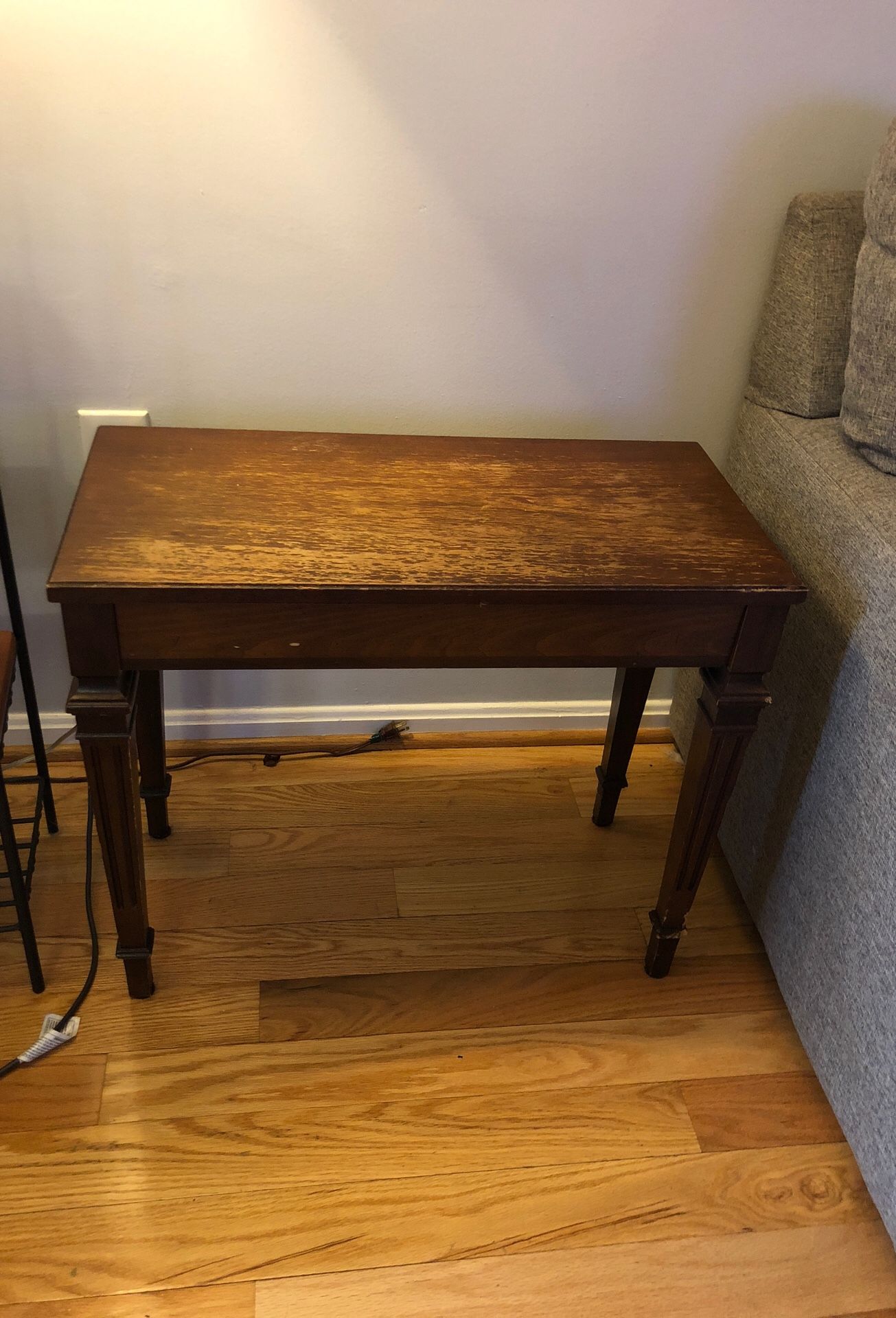 Piano bench/side table