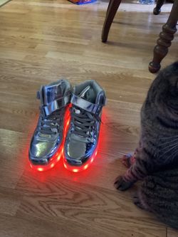 Light Up Silver Odema High Tops Size 10 1/2 / 11