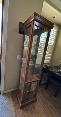 Curio - Oak & Glass; lighted