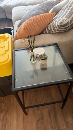 glass end table
