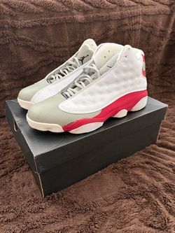 Air Jordan Retro 13 - Size M 10