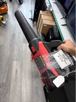 Snap on leaf blower