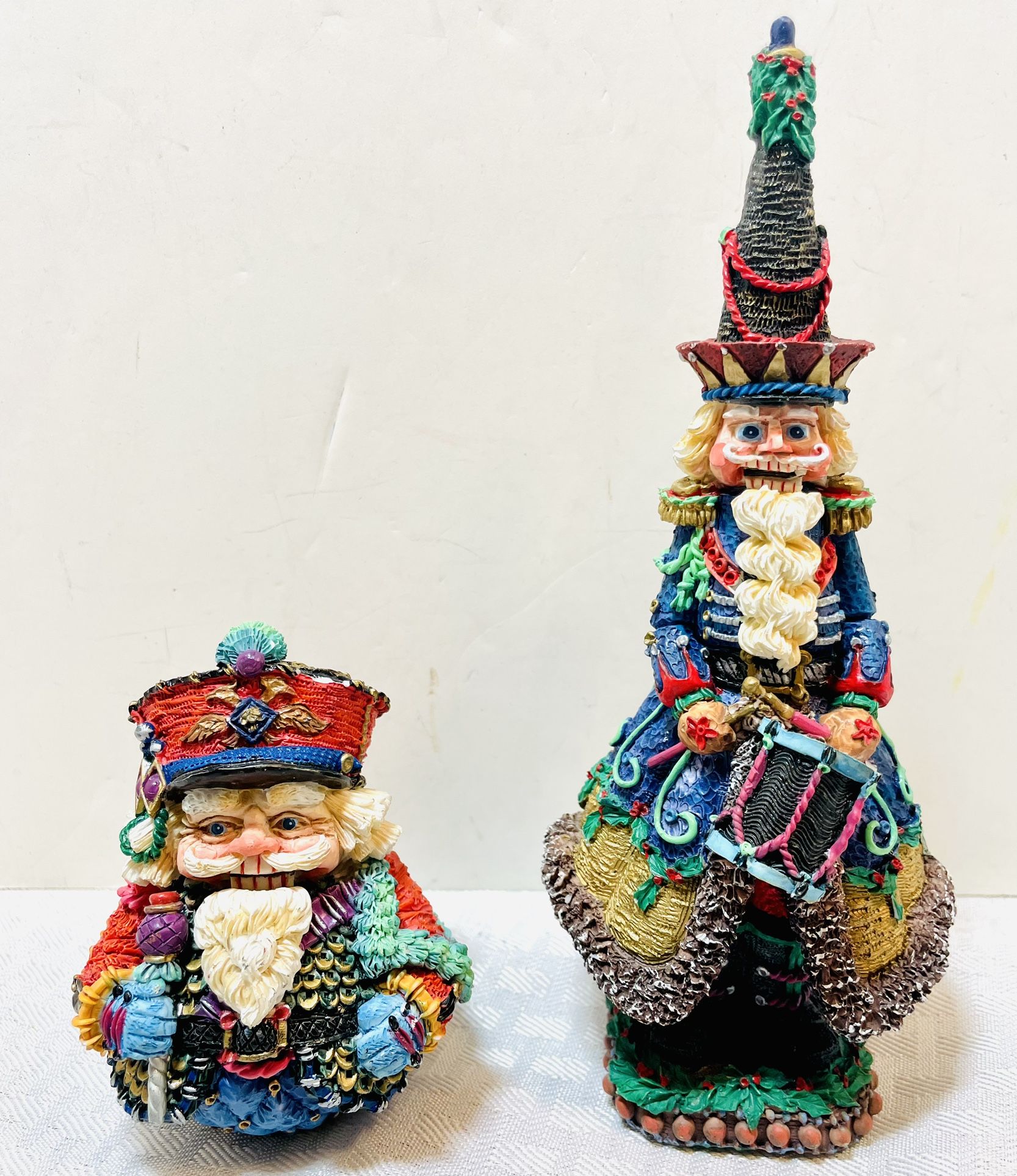 Vintage 1995 Possible Dreams Crinkle Cracker Santa Lot