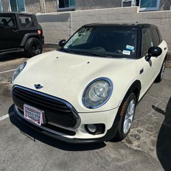 Public auto auction - 2017 Mini Cooper Clubman