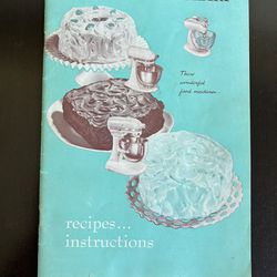 Vintage Kitchen Aid Mixer Cookbook/Manual- 1962