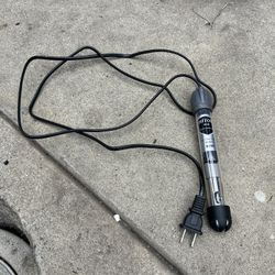 Fish Tank , Thermometer, Filter, Rocks And Light