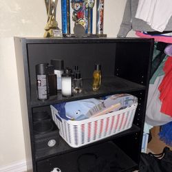 bookshelf