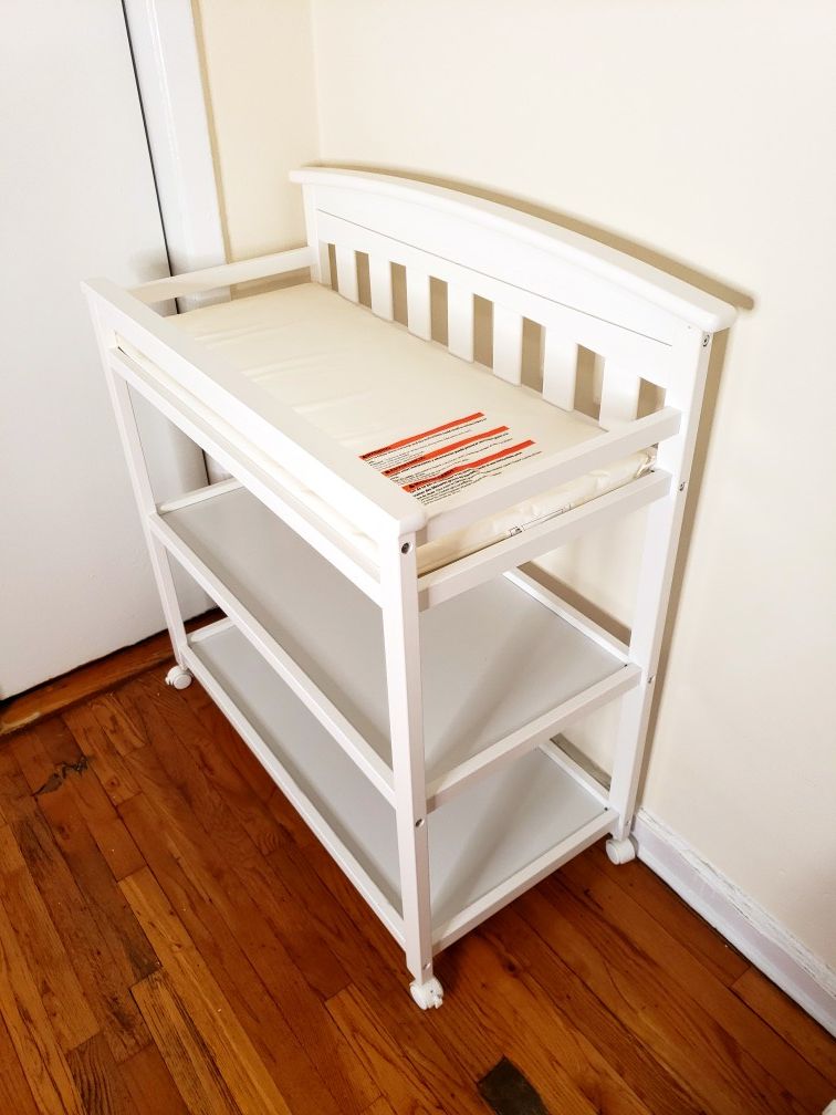 Changing Table. Delta children. One month used. Excellent condition.