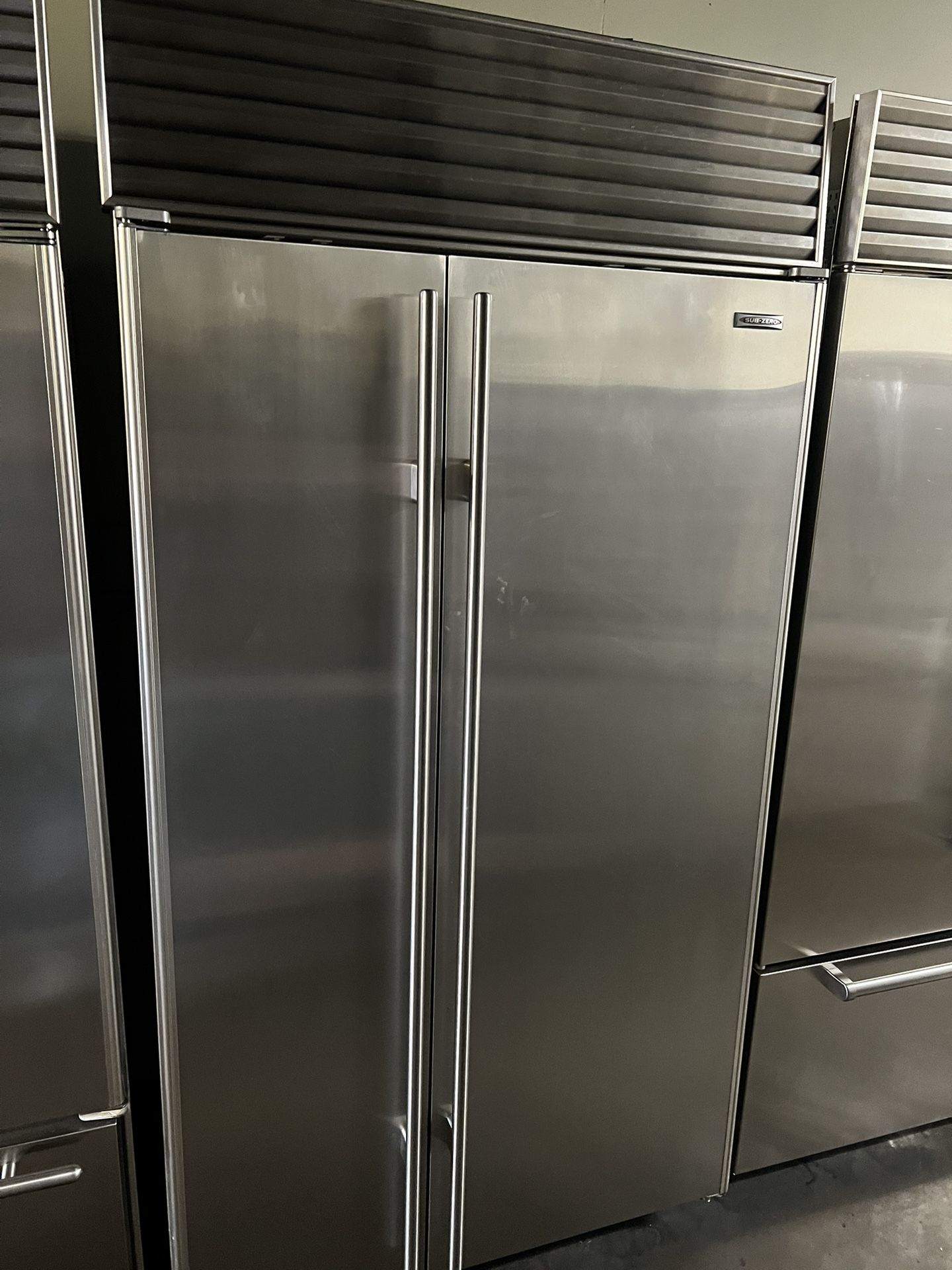 Sub Zero 42”Wide Built In Side By Side Refrigerator...