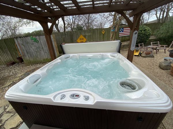 2014 Hot Spot Relay Hot Tub for Sale in Burleson, TX - OfferUp 2014 Hot Spot Relay Hot Tub for Sale in Burleson, TX - OfferUp