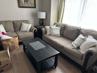 Living room set, sofa(pulls out into a bed), coffee table, 2 side table, two lamps