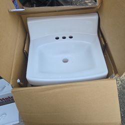 KOHLER wall mount sink