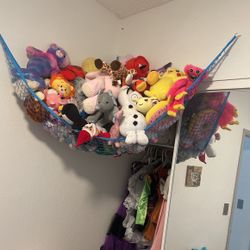 Stuffed Animals 
