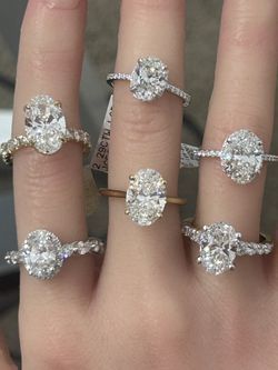 14KT 2Ctw- 5Ctw VS Lab Diamond IGI Certified Engagement Ring
