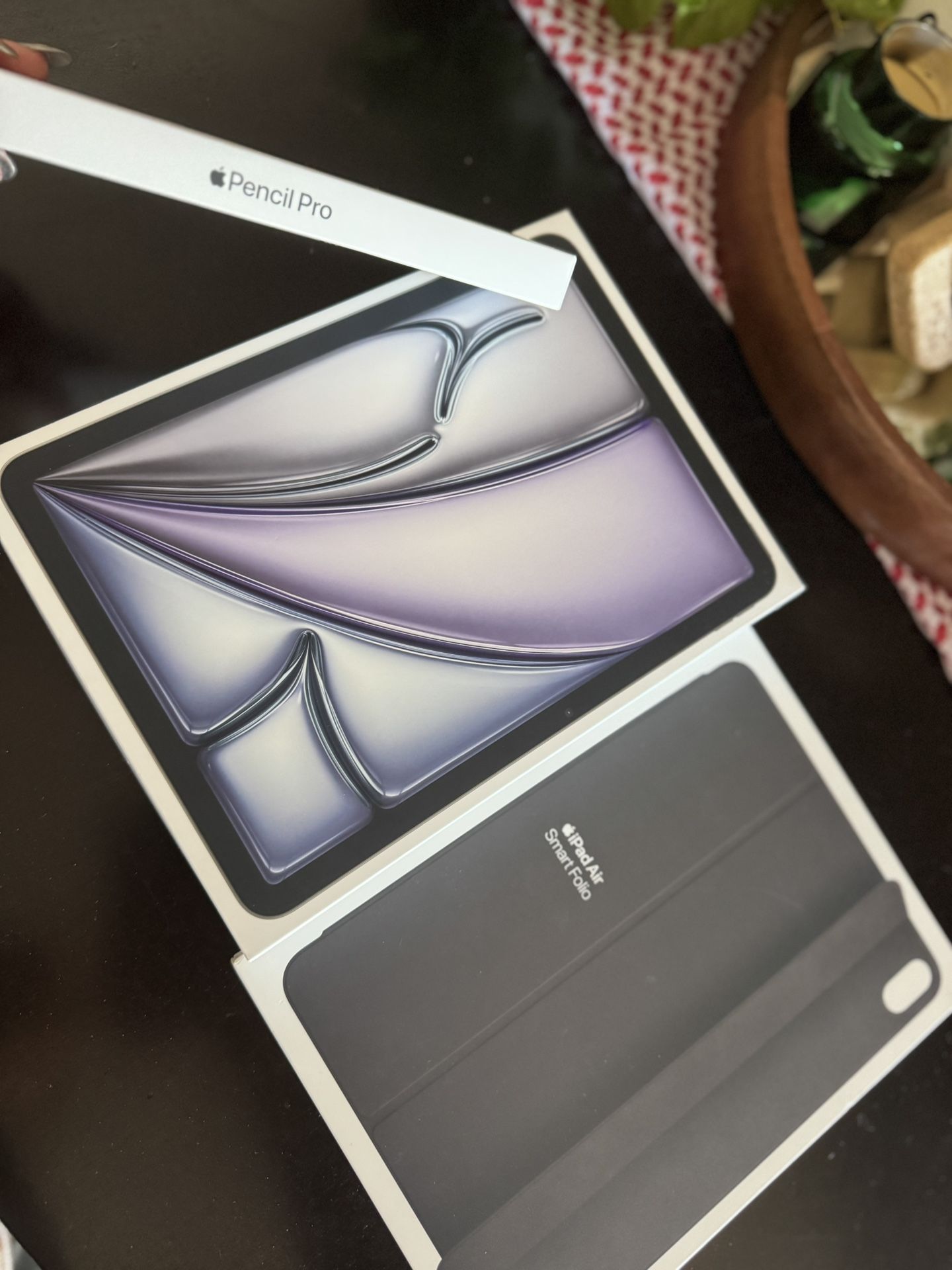 Apple iPad Air (M3) 11” – 128GB + Apple Pencil Pro + Smart Folio