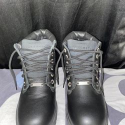 New Skechers USA Waterproof Boot 11 Men's Black.