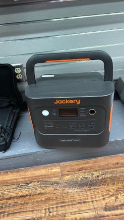 Jackery Explorer 1000 Plus