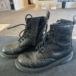 Doc Martens. Size 7