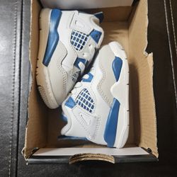 *NEW* Jordan 4 Retro Sz 3C