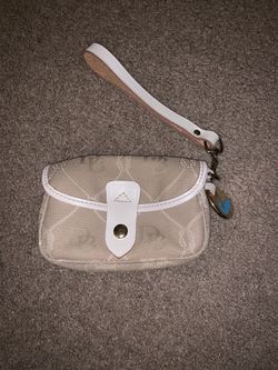 Dooney & Bourke wristlet