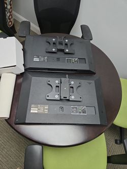 24'' VIZIO TV / COMPUTER MONITOR (2)