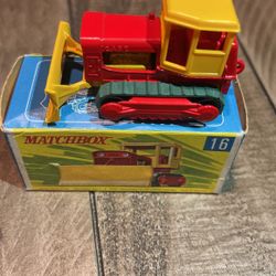 Matchbox Case Tractor #16