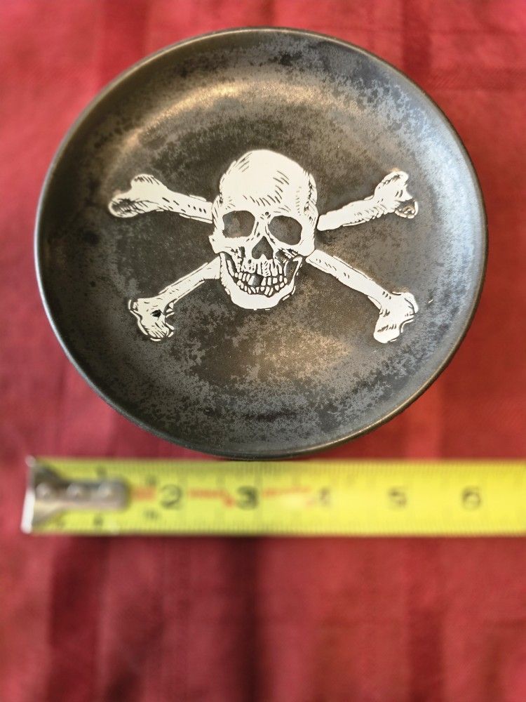 Skull and Crossbones Plates