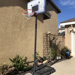 Basketball Standing Hoop