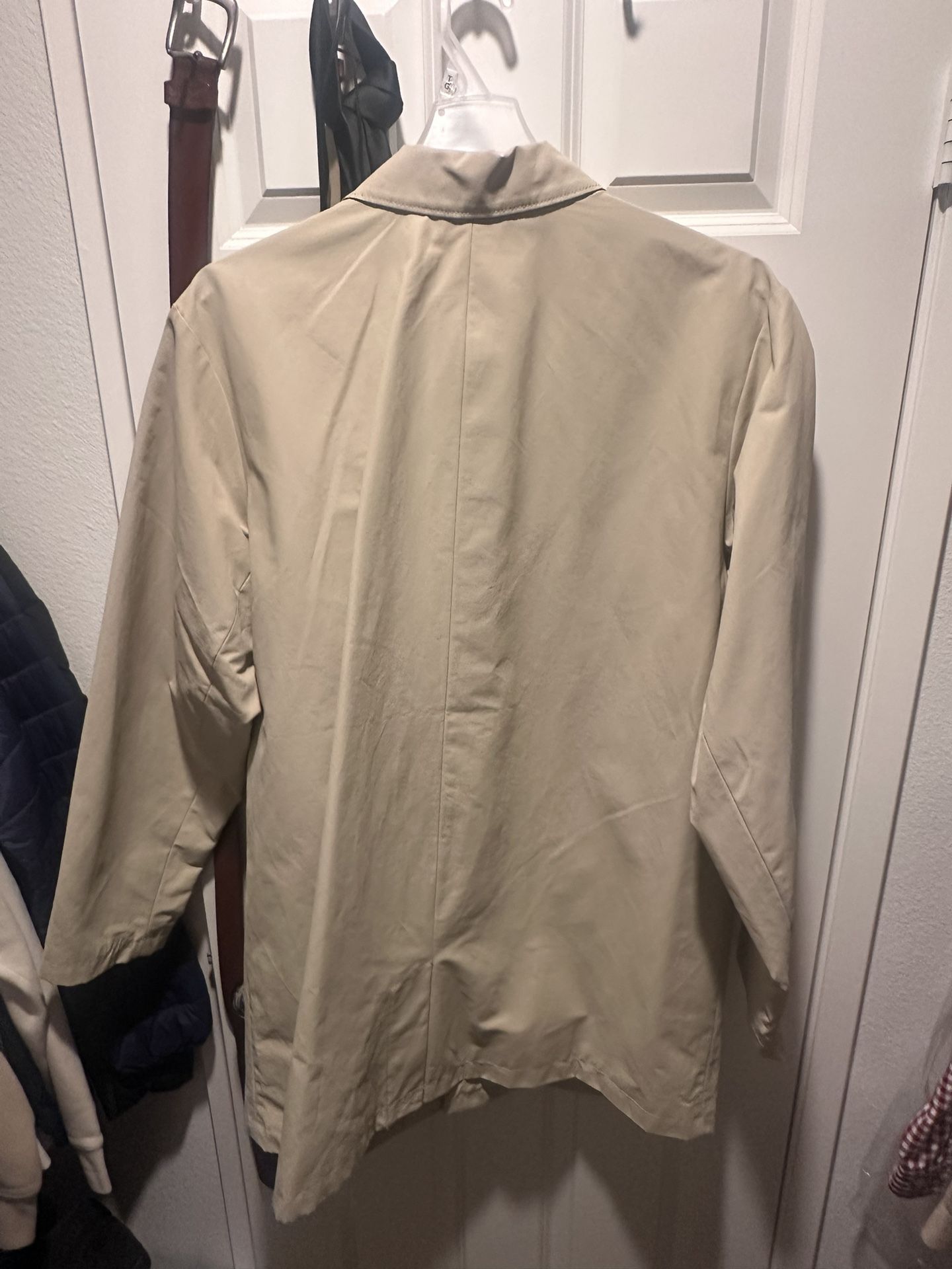 tan trench coat/bomber jacket