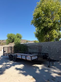 18x8 Trailer