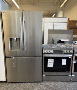 LG Kitchen Appliance Set 