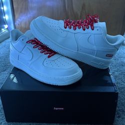 White Air Force 1 Low (Supreme)  (Size:10)