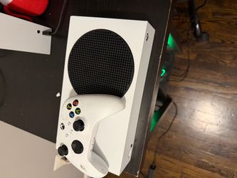 Xbox series S (READ DESCRIPTION)