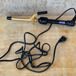 GOT TOOLS HAIR CURLER, LONG EXTENSION CORD TEMPERATURES LOW MEDIUM HOT AND EXTRA HOT