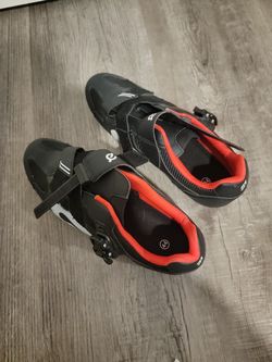 PELOTON SHOES
